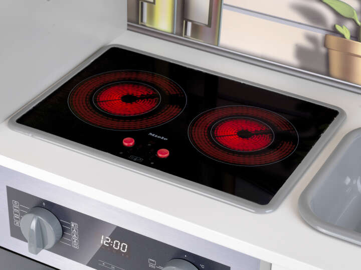 klein Miele Kinder-Spielküche "Family"